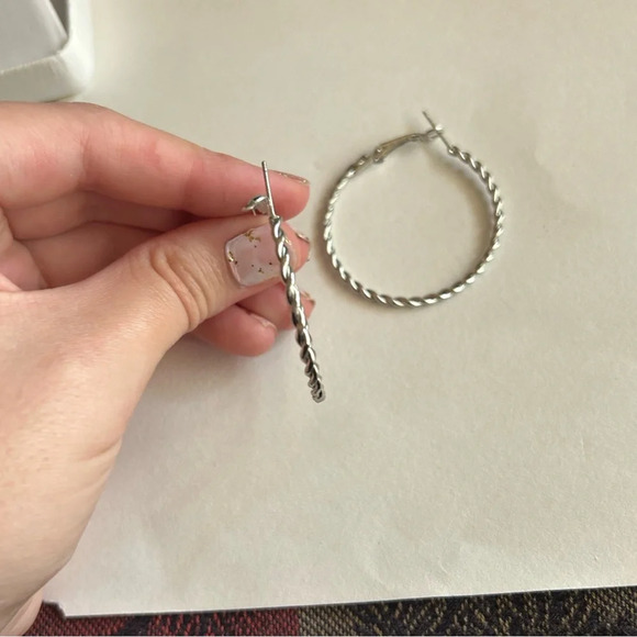 3/$20 Silver Tone Thin Circular Twisted Hoop Stud Earrings 1.5” Pierced - Picture 3 of 4